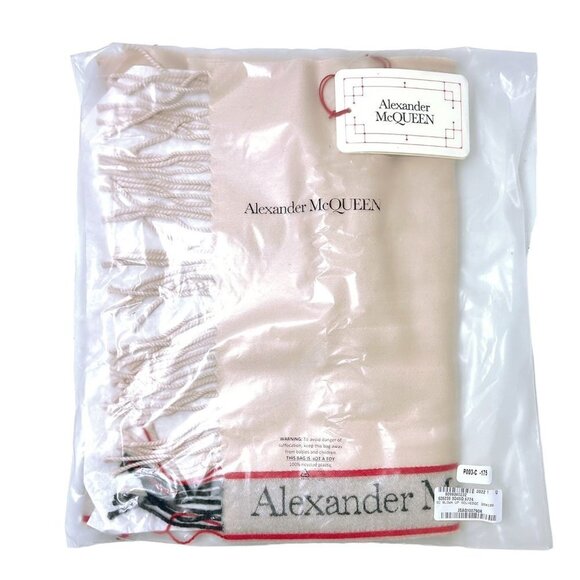 Alexander McQueen Womens Logo Pink Wool Cashmere Fringe Trim Rectangle Scarf New - Picture 3 of 10
